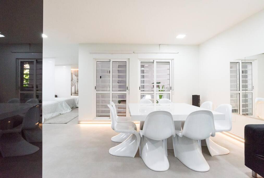 Incredible Luxury Location In Puerto Banus Beach For Families Marbella Exterior foto